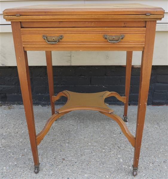 Handkerchief table 1 drawer: Handkerchief table 1 drawer