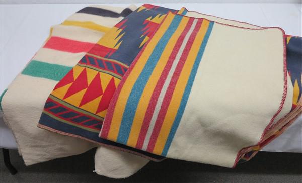 3 wool blankets (1 of 4)