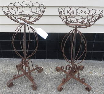 Pr 23" Wire Planters: Pr 23" Wire Planters