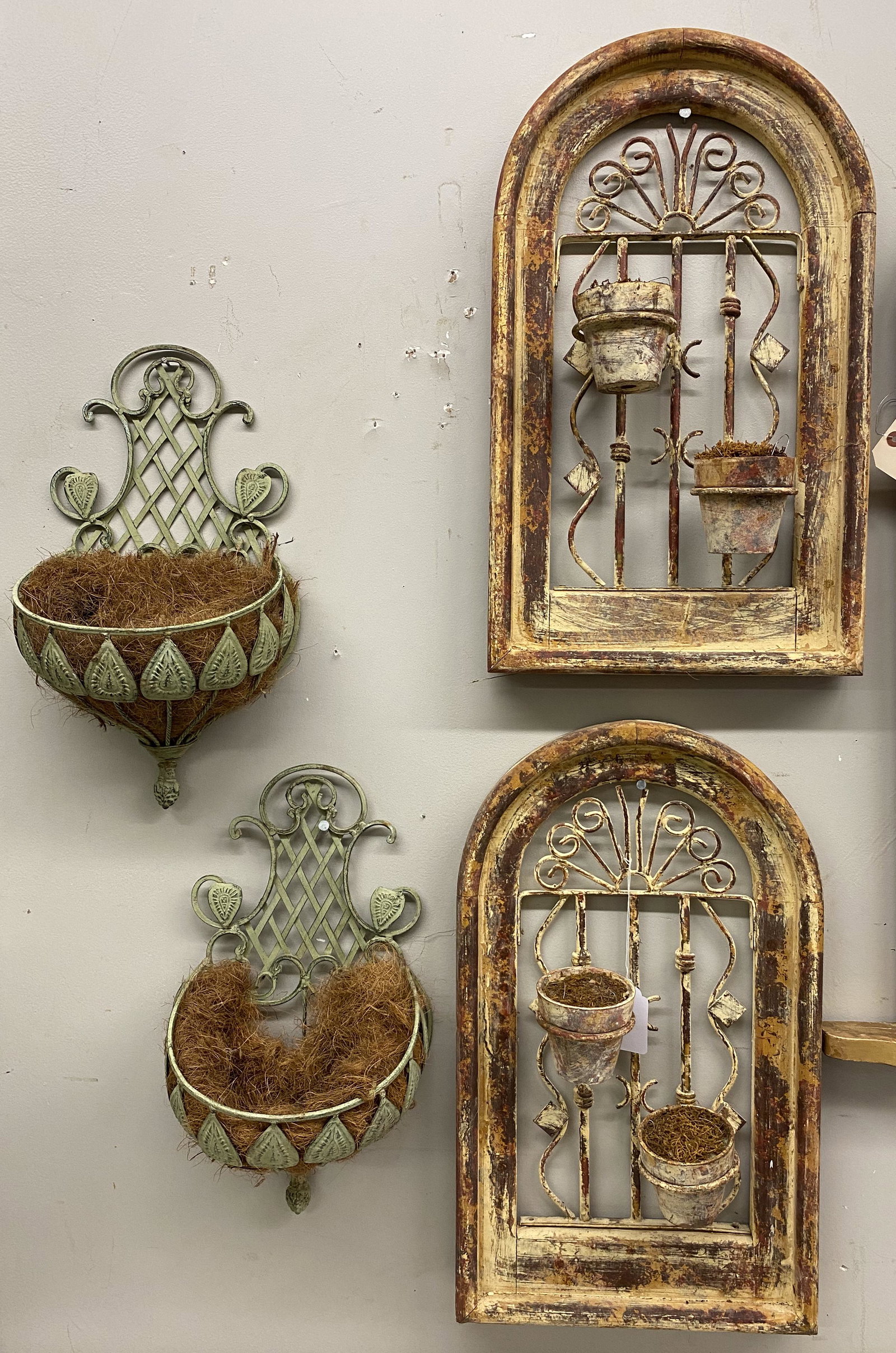 2 pairs of decorative wall planters: 2 pairs of decorative wall planters