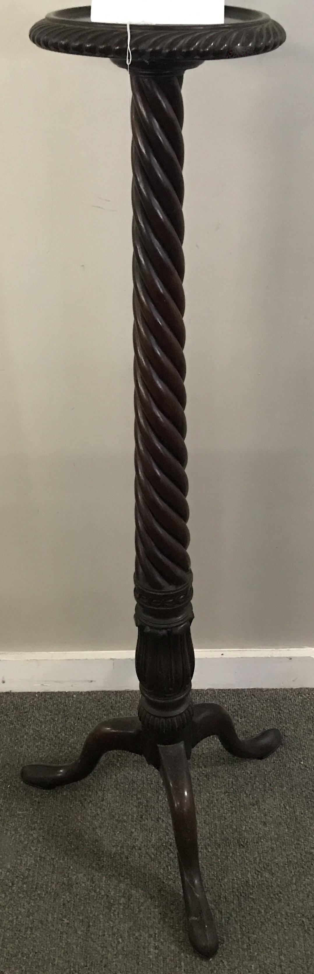 Singe Twist turn 51" pedestal: Singe Twist turn 51" pedestal