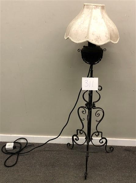 Iron Piano Lamp: Iron Piano Lamp