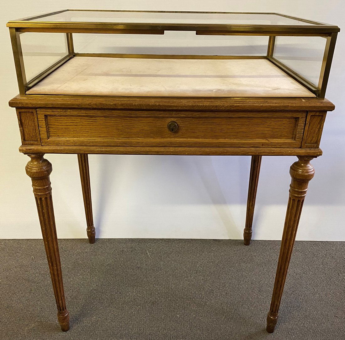 Glass and Brass French Style Display Case 26"x18"x34"h (1 of 4)