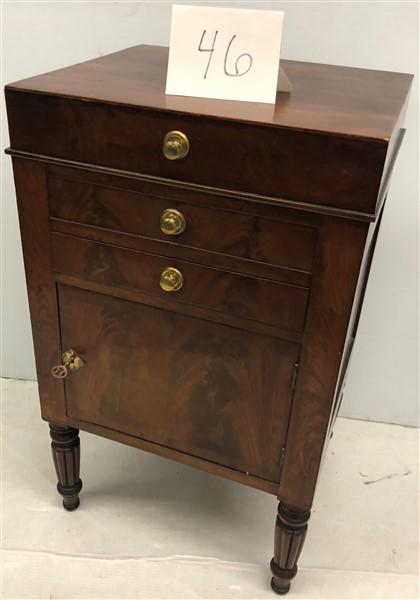 Nice Beau Brummel (1 of 4)