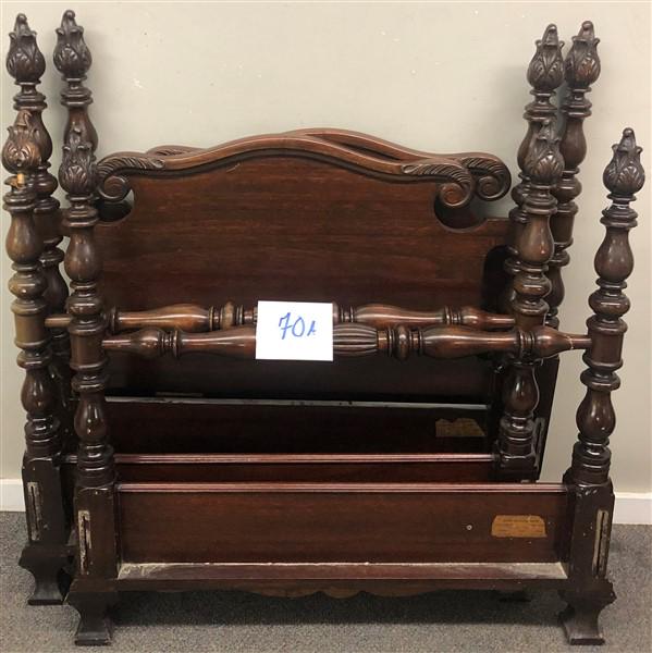 Pr. John Wanamaker Twin Bed Frames: Pr. John Wanamaker Twin Bed Frames