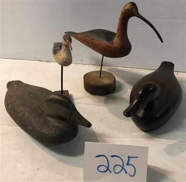 4 Carved Birds/Decoys (1 of 4)