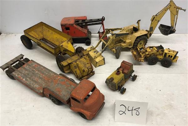 Construction Toys (1 of 5)