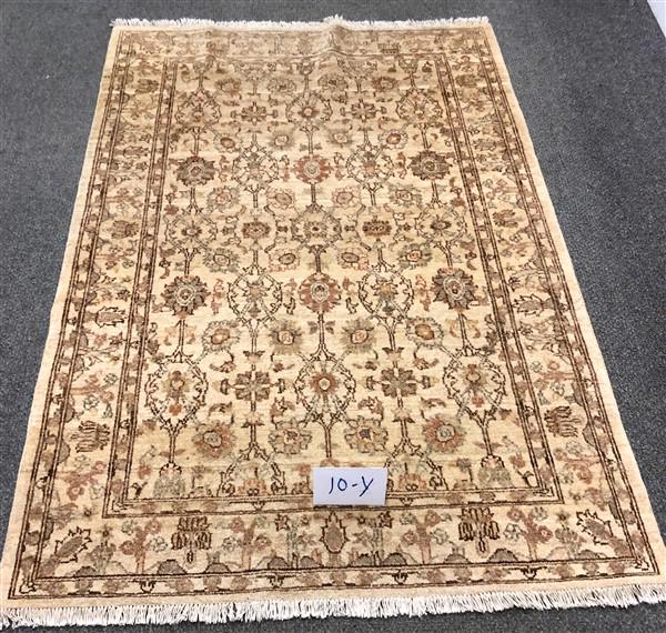 Persian Scatter Rug 4'x6' (1 of 5)