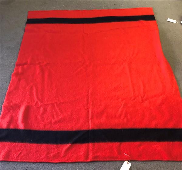 Early's Witney Point Blanket 6'x7' (1 of 5)