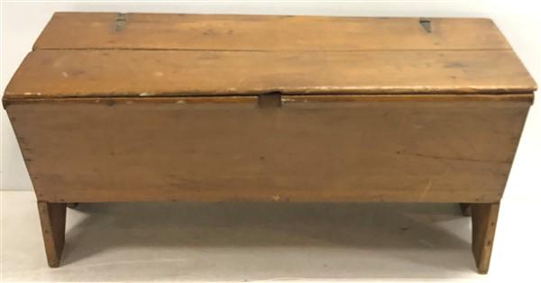 Lift-Top Country Box (1 of 7)