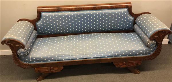 Carved Mahogany Settee: Carved Mahogany Settee