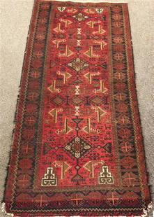 2'8"x 5'4" Persian Runner: 2'8"x5'4" Persian Scatter