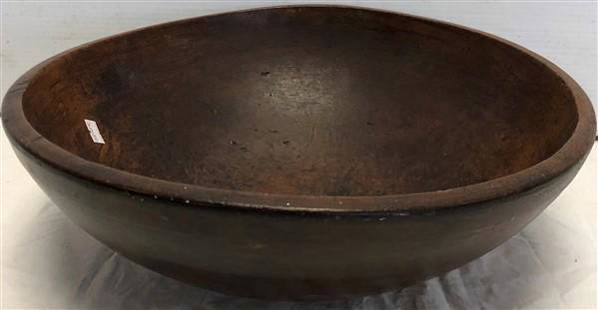 Pretty Turned Bowl 16" Diameter: Pretty Turned Bowl 16" Diameter