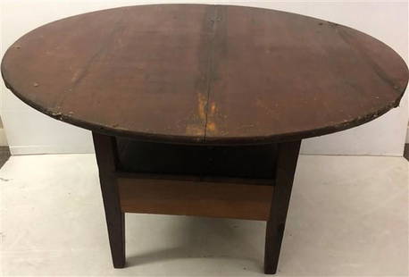 41" Round Pine Hutch Table: 41" Round Pine Hutch Table