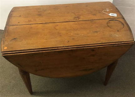 Antique Drop Leaf Table 42"x24"x28"h Closed: Antique Drop Leaf Table 42"x24"x28"h Closed