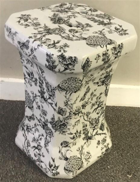 Porcelain Garden Seat 16": Porcelain Garden Seat 16"