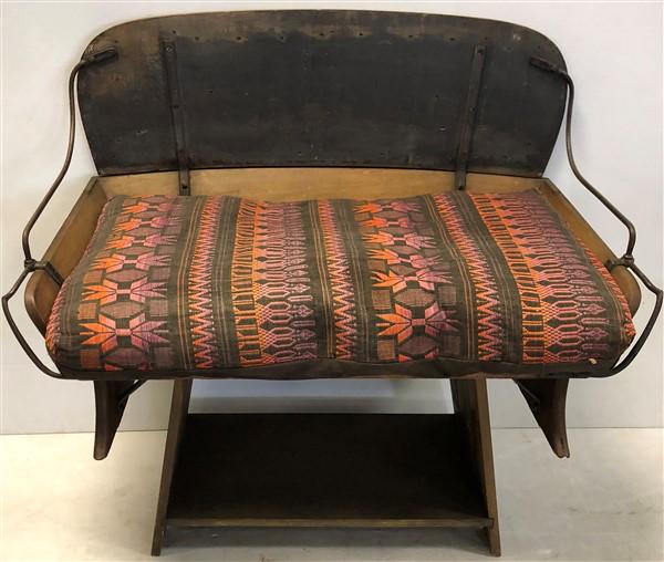 Country Wagon Seat (1 of 5)