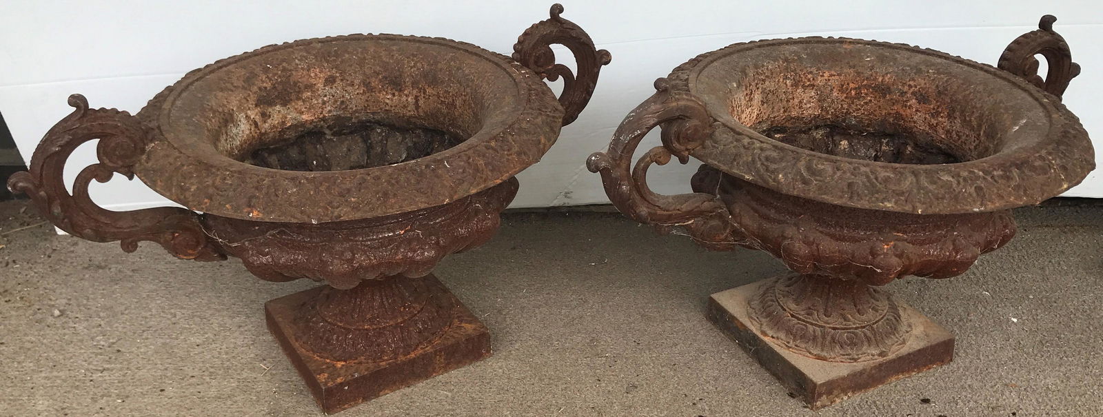 Pr of Double Handle 11" Cast Iron Urns (1 of 2)