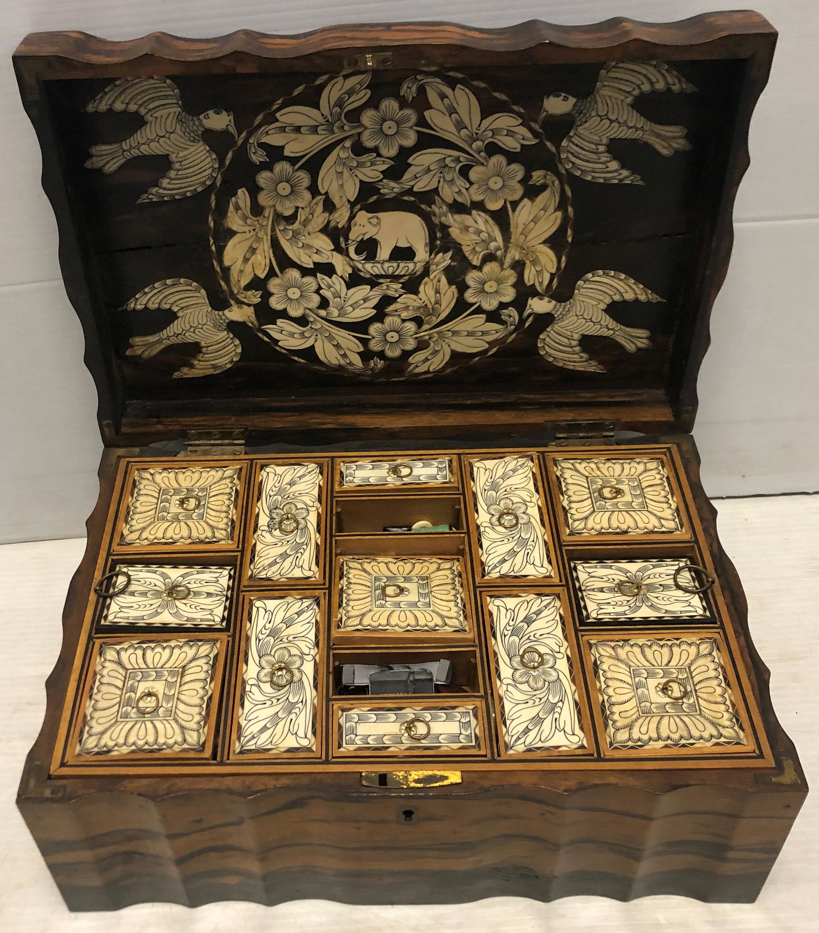 Rosewood and Bone Inlay 19th Cent Sewing Box: Rosewood and Bone Inlay 19th Cent Sewing Box 16"x10"5"-inside picture