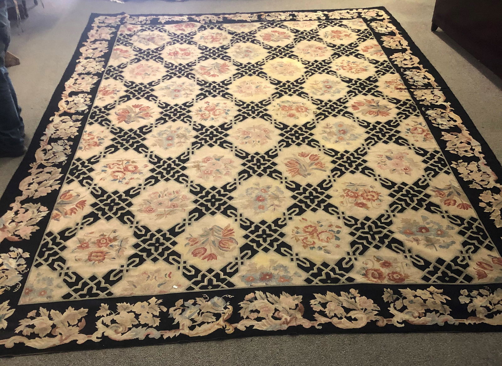 Aubusson Needlepoint Rug 9'8"x13'7" (1 of 7)