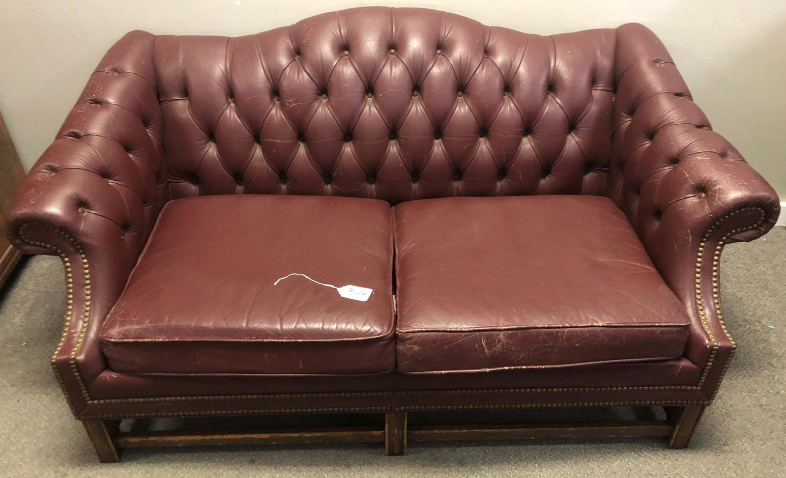 Tufted Leather Settee 64"x 34"x 32"h: Tufted Leather Settee 64"x 34"x 32"h