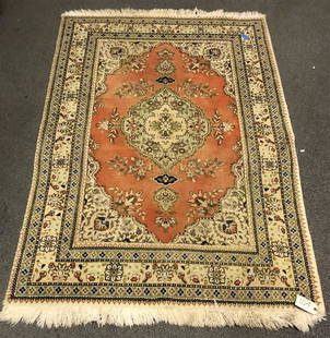 4'x6' Handmade Rug: 4'x6' Handmade Rug