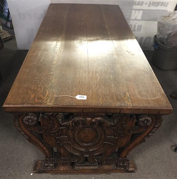 Carved Oak Console Table 7'6"x39"x30"h (1 of 9)