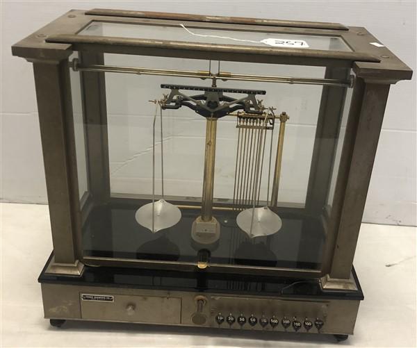 Fisher Scientific Scale Co. (1 of 7)