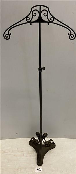 19th Cent. Forged Iron Adjustable Silent Butter: 19th Cent. Forged Iron Adjustable Silent Butter 18"Round