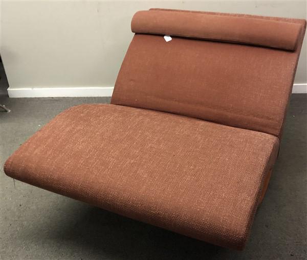 Modern Upholstered Rocking Lounger: Modern Upholstered Rocking Lounger