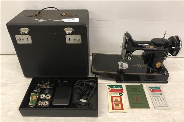 Mint Clean Singer 221-1 Sewing Machine (1 of 7)