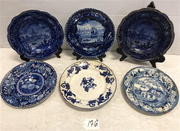 4 Good Early 10" Blue and White Plates (1 of 12)