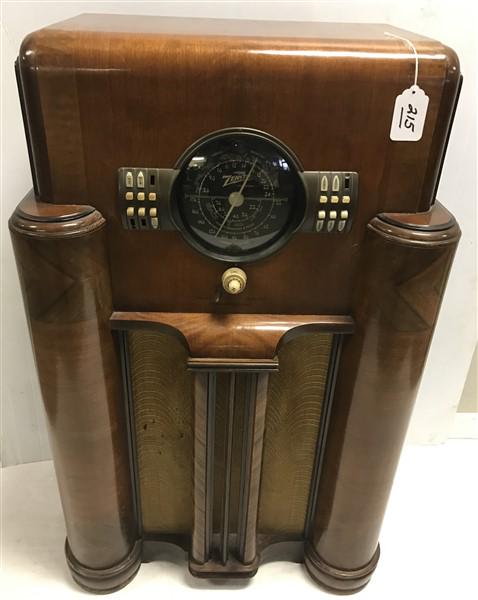 Antique Radio (1 of 8)