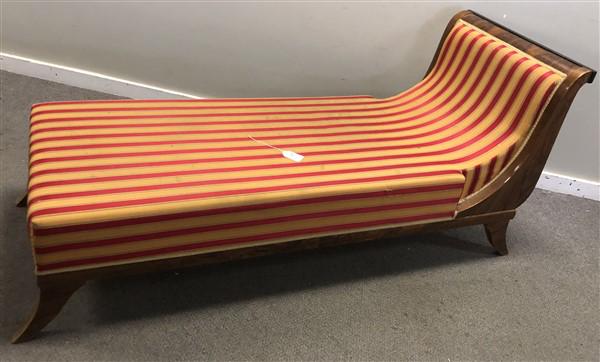Biedermeier Style 19th Cent. Recamier: Biedermeier Style 19th Cent. Recamier