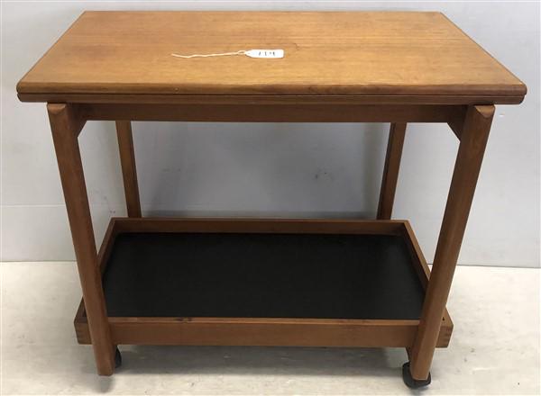 Slick Clean Rolling Danish Tea Cart (1 of 7)