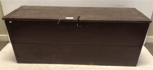 51" Lift Top Country Hall Box/Seat: 51" Lift Top Country Hall Box/Seat