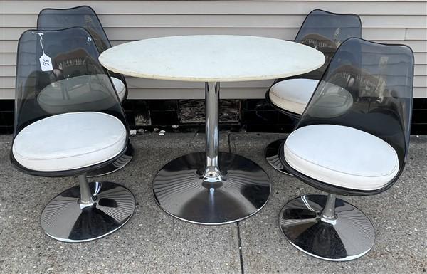 Modern Molded and Chrome Table and Chairs by Dutchess/Sovereign (1 of 4)