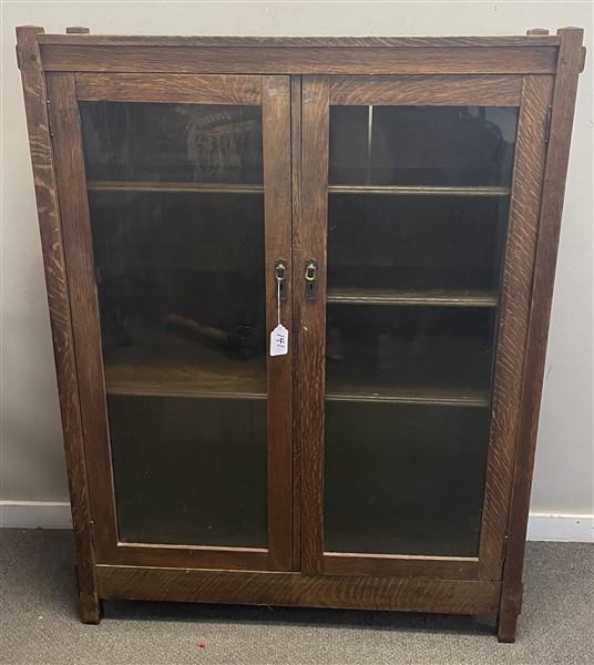 2 Door Mission Oak Bookcase ca. 1910 (1 of 6)