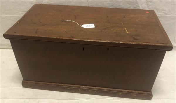 Country 31" Antique Workbox (1 of 6)