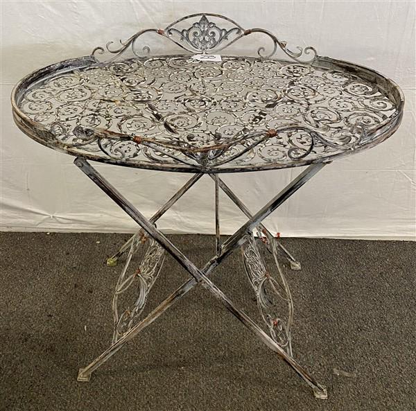 Folding Aluminum Garden Table (1 of 6)