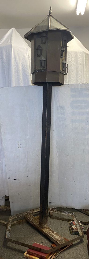 Large Bird Feeder 8' h (1 of 5)