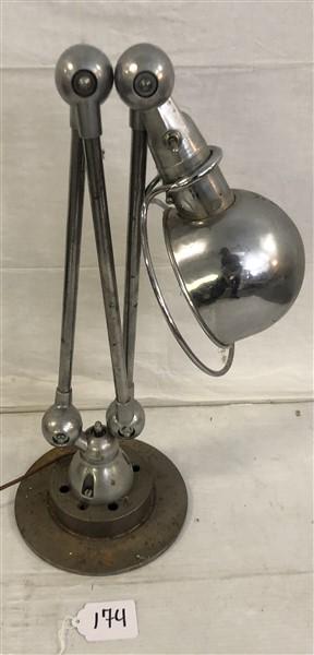 Mid-Cent. Articulating Chrome Desk Lamp (1 of 3)