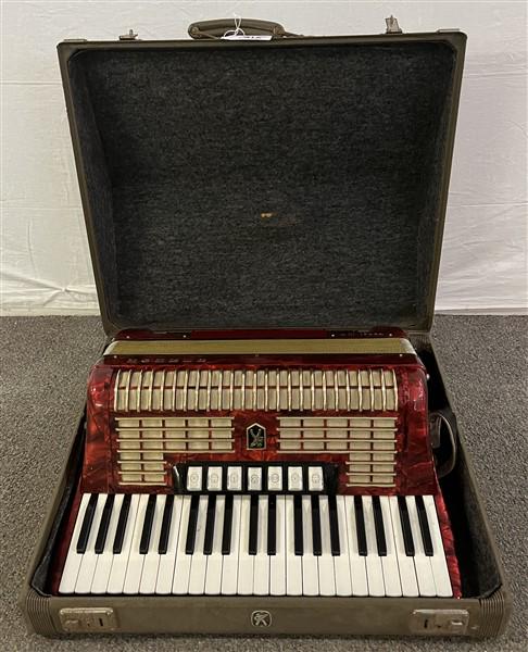 Hohner Accordion Verdi III N (1 of 3)