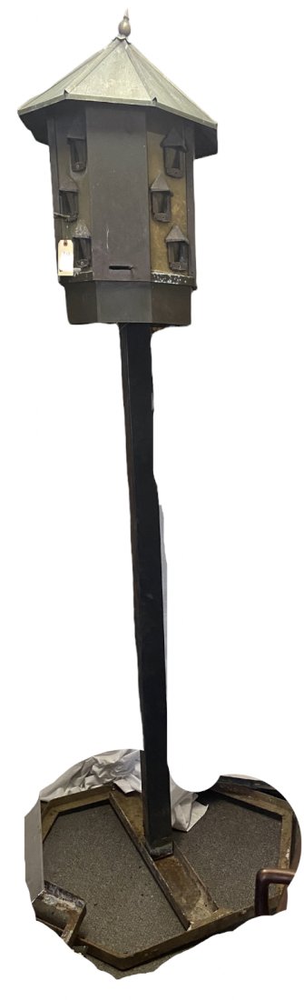 Large Bird Feeder 8'h (1 of 5)