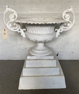 3 part 19th Century cast iron urn 32"h x 20" diameter (widest extremities): 3 part 19th Century cast iron urn 32"h x 20" diameter (widest extremities)