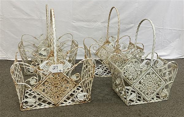 4 Metal Garden Baskets (1 of 5)