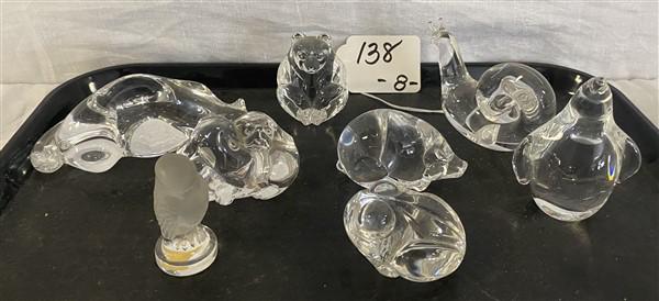7 Steuben Crystal Animals and 1 Lalique Bird: 7 Steuben Crystal Animals and 1 Lalique Bird