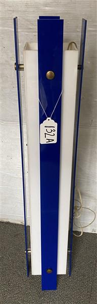 Memphis Style Blue and White Lucite Lamp: Memphis Style Blue and White Lucite Lamp