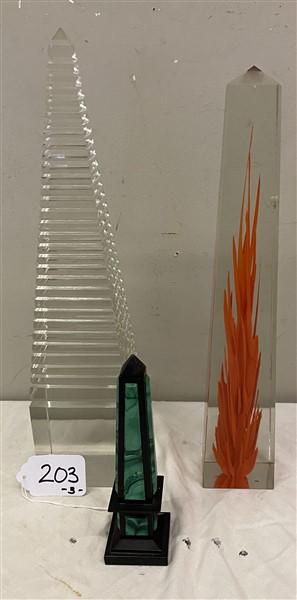 3 Obelisks 8"h and 17"h: 3 Obelisks 8"h and 17"h