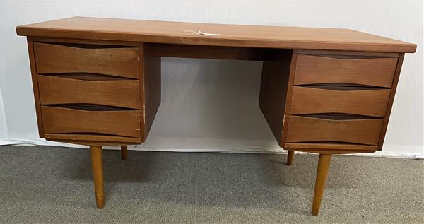 Skeie and Co. Norwegian Mid-Cent. Desk (1 of 8)